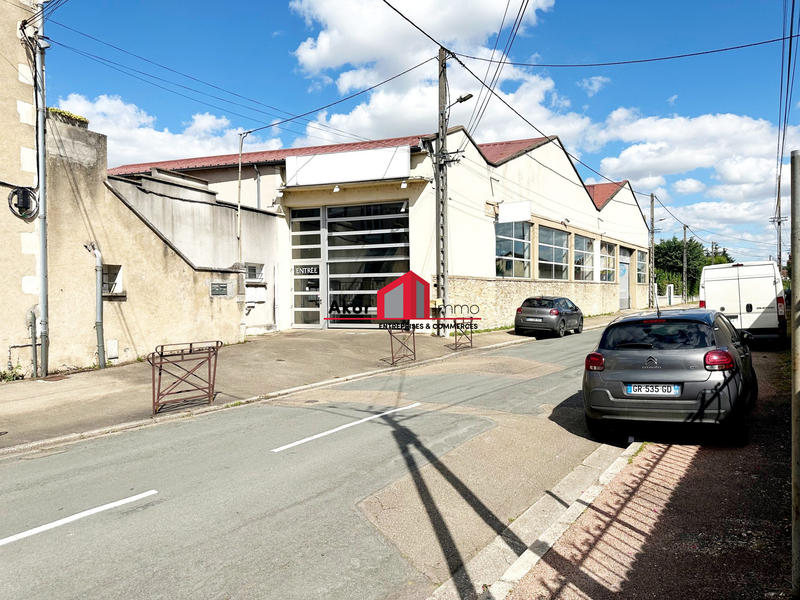 Local commercial - 895 m²