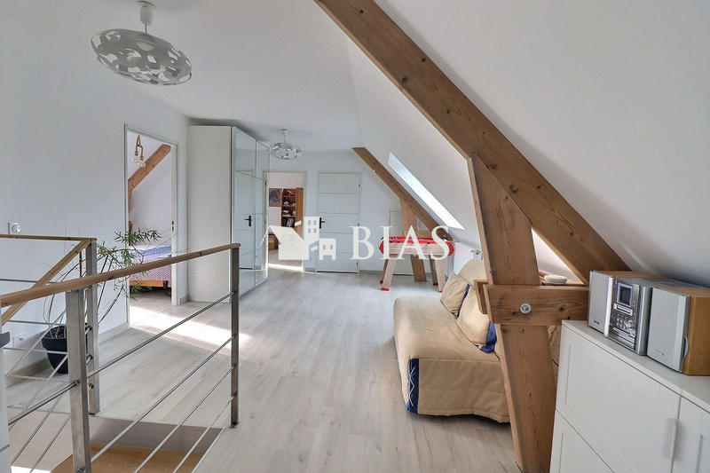 Maison - 161 m² - 5 pièces