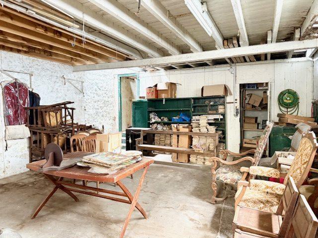 Immeuble - 167 m² - 3 pièces