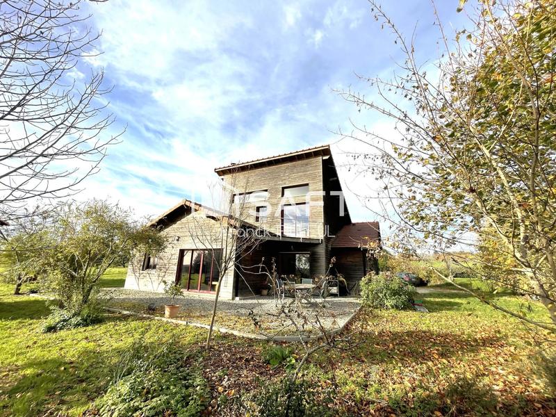 Maison - 156 m² - 5 pièces