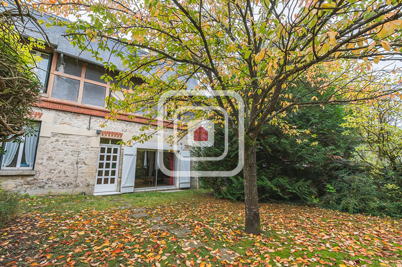 Maison - 155 m² - 6 pièces