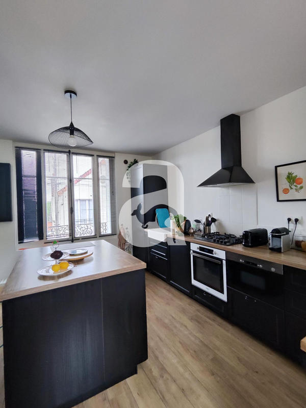 Maison - 112 m² - 5 pièces