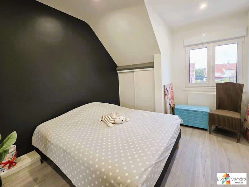 Maison - 170 m² - 6 pièces