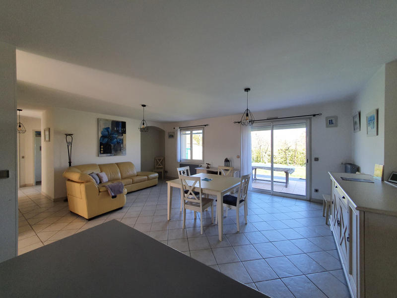 Maison - 95 m² - 5 pièces