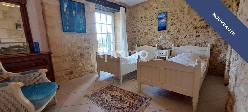 Maison - 329 m² - 16 pièces