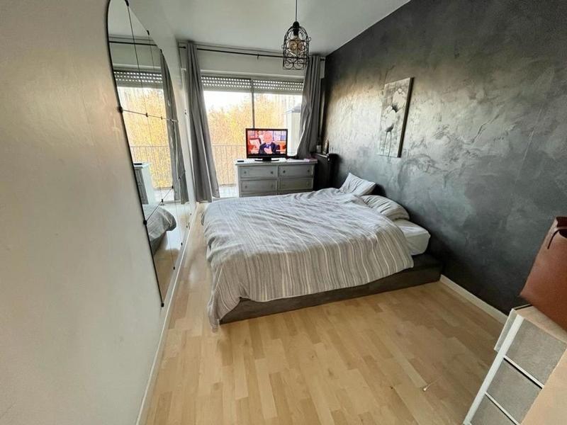 Appartement - 102 m² - 5 pièces