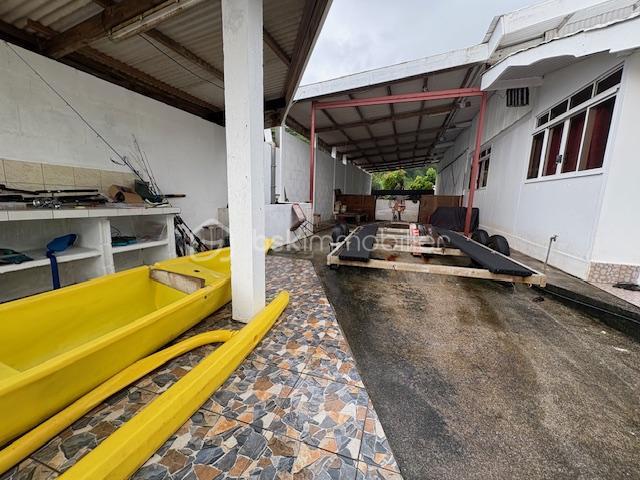 Villa - 150 m² - 7 pièces