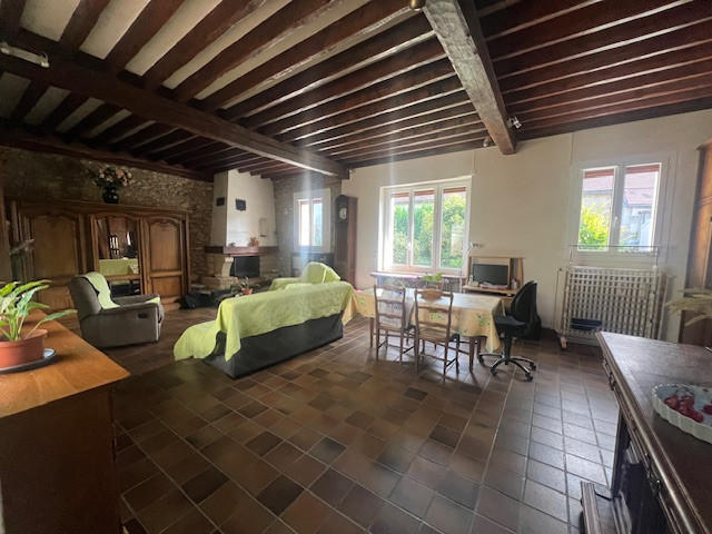 Maison - 110 m² - 6 pièces