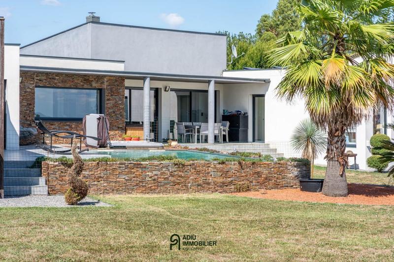Villa - 174 m² - 6 pièces