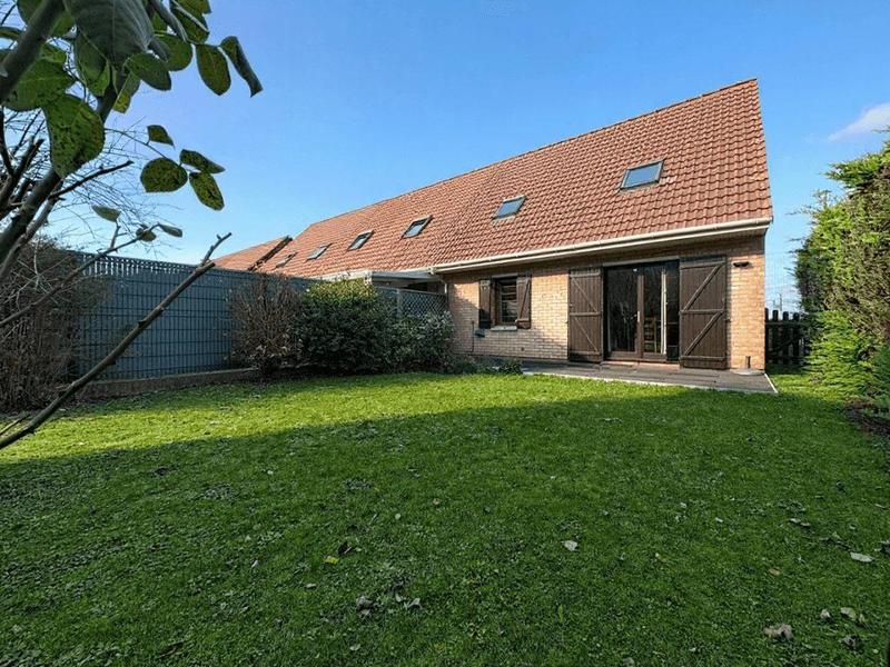 Maison - 80 m² - 5 pièces