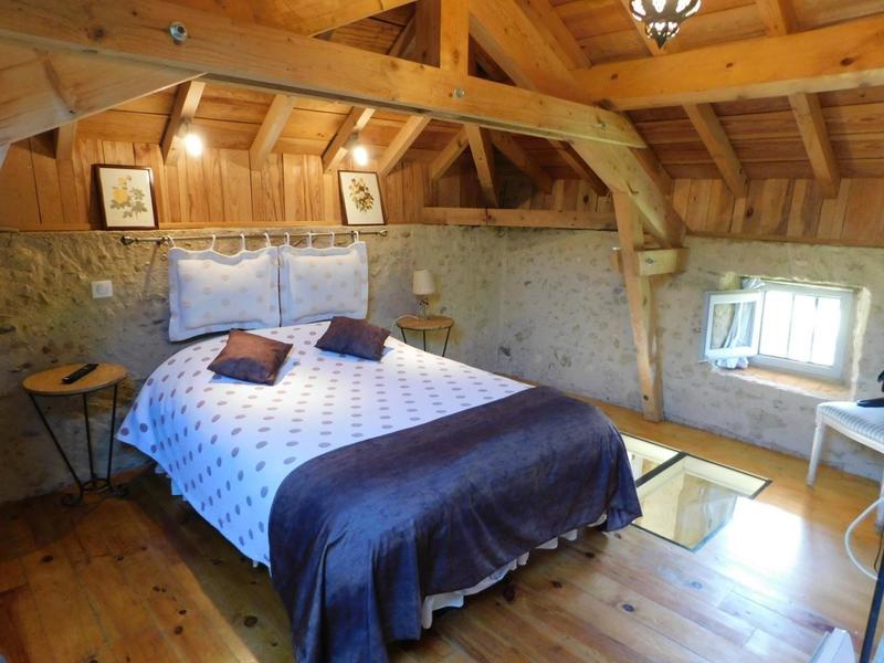 Maison - 565 m² - 15 pièces