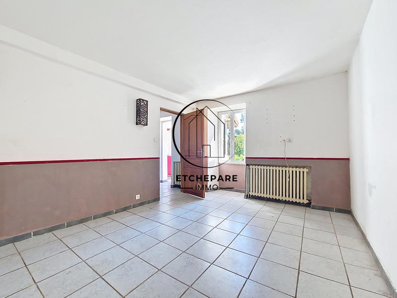 Maison - 213 m² - 5 pièces