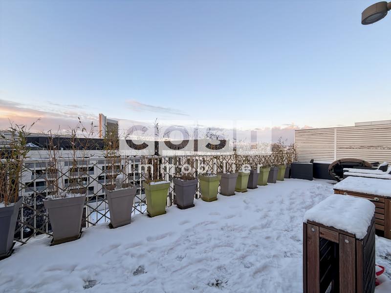 Appartement - 98 m² - 4 pièces