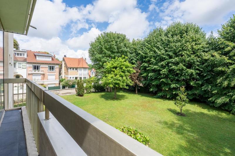 Appartement - 135 m² - 5 pièces