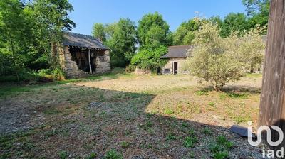 Maison - 268 m² - 4 pièces