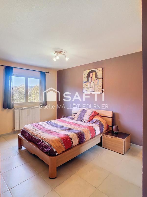 Maison - 143 m² - 6 pièces