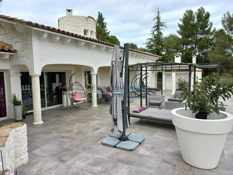 Villa - 145 m² - 5 pièces