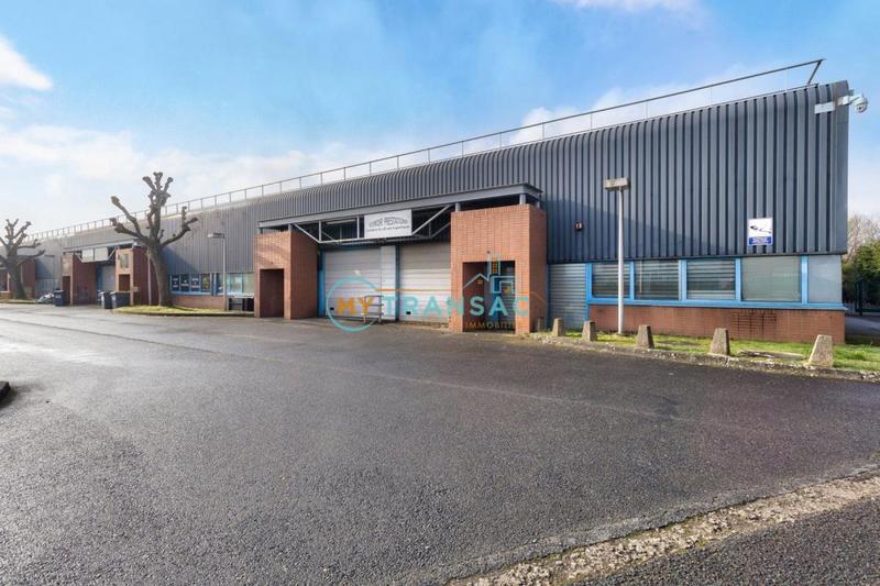 Local d'activité / Entrepôt - 494 m²