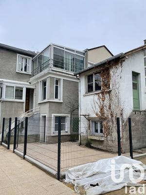 Maison - 107 m² - 5 pièces