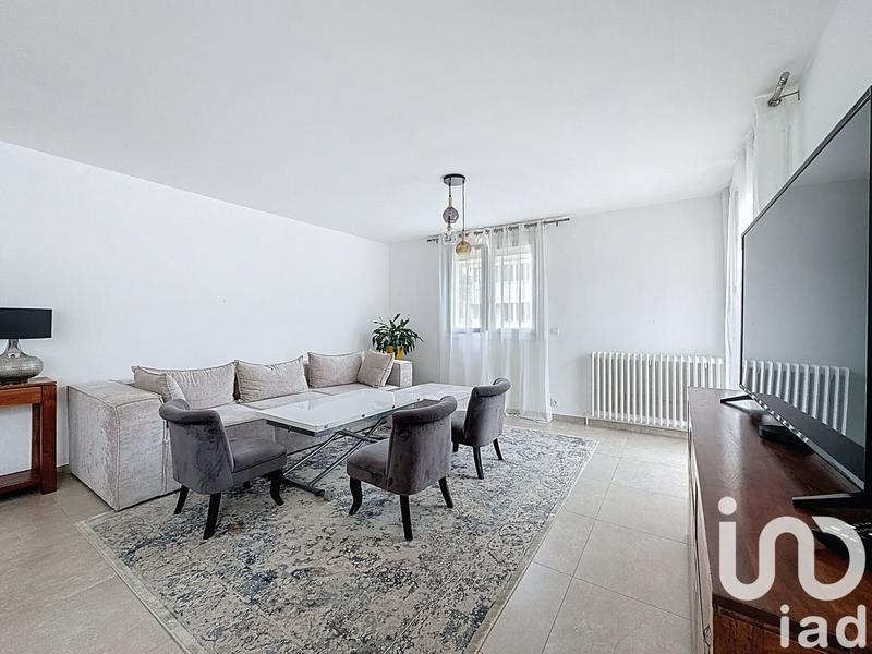 Appartement - 90 m² - 4 pièces