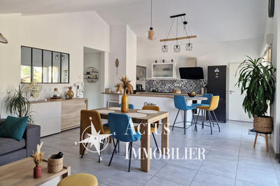 Appartement - 102 m² - 4 pièces