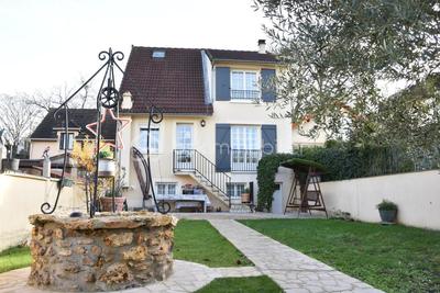 Pavillon - 123 m² - 5 pièces