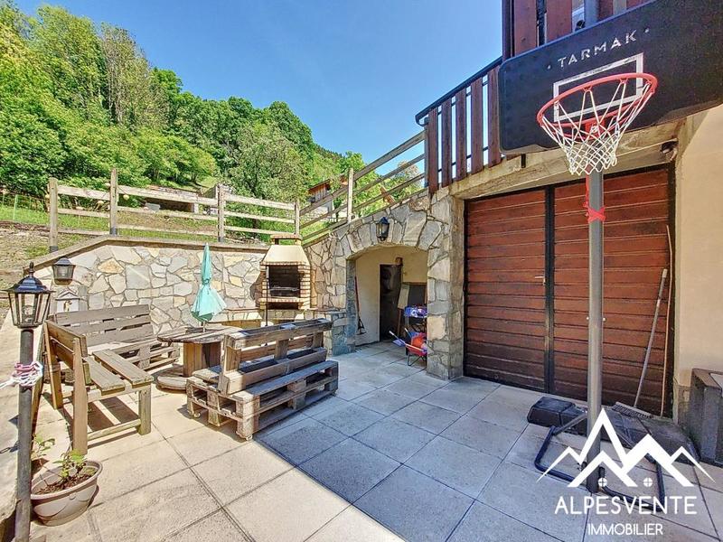 Appartement - 127 m² - 5 pièces