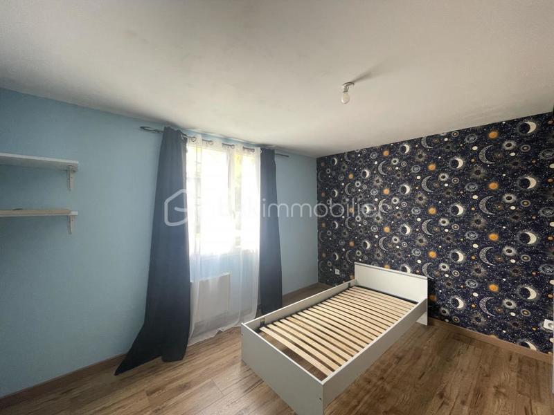 Maison - 246 m² - 8 pièces