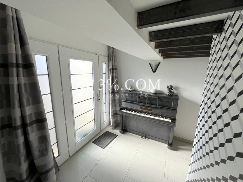 Maison - 194 m² - 6 pièces