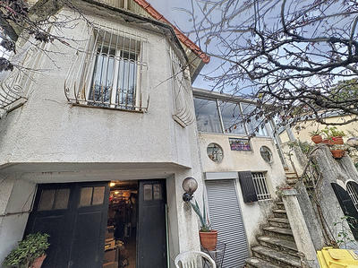 Maison - 92 m² - 4 pièces