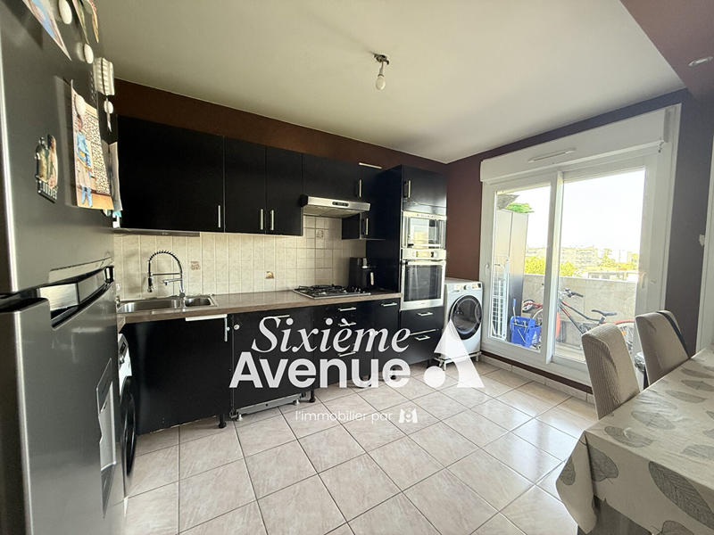 Appartement - 72 m² - 4 pièces