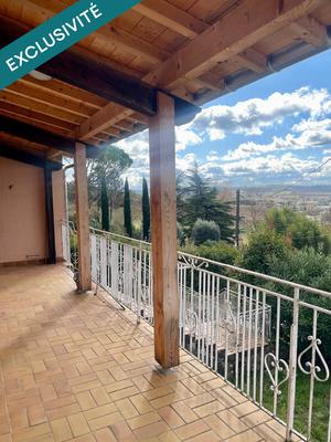 Maison - 137 m² - 6 pièces