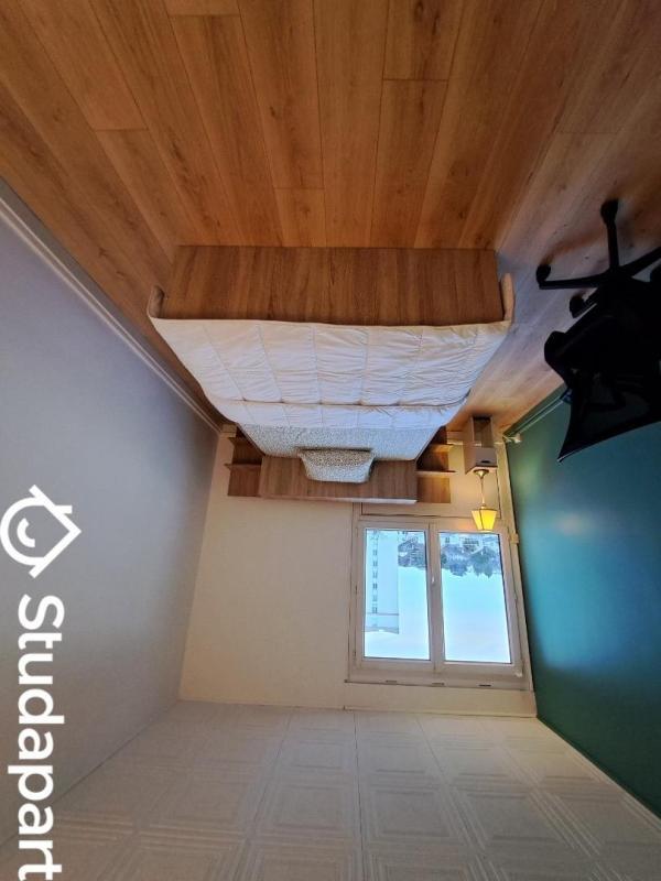 Chambre - 9 m² - 1 pièce