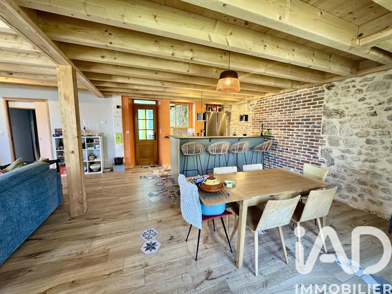 Maison - 315 m² - 8 pièces