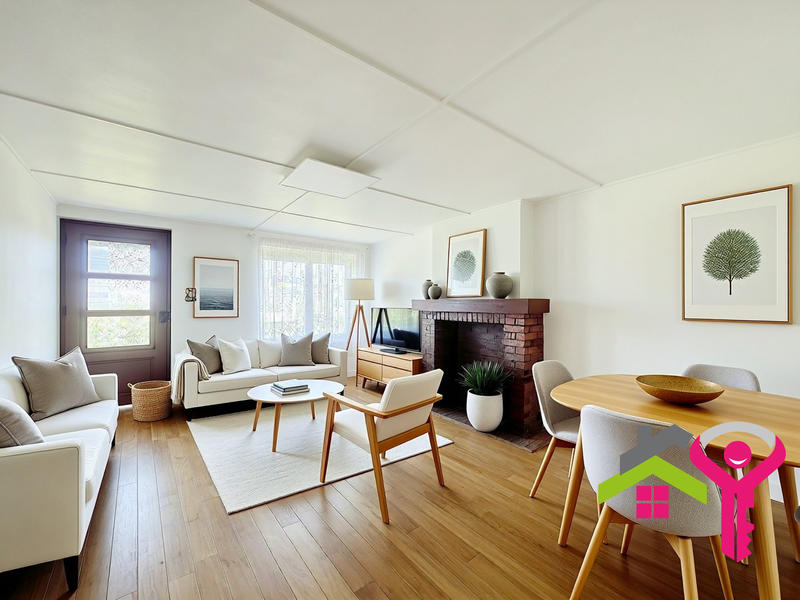 Maison - 80 m² - 5 pièces