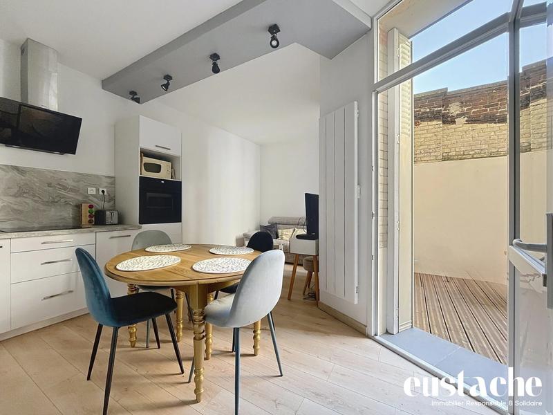 Appartement - 60 m² - 3 pièces