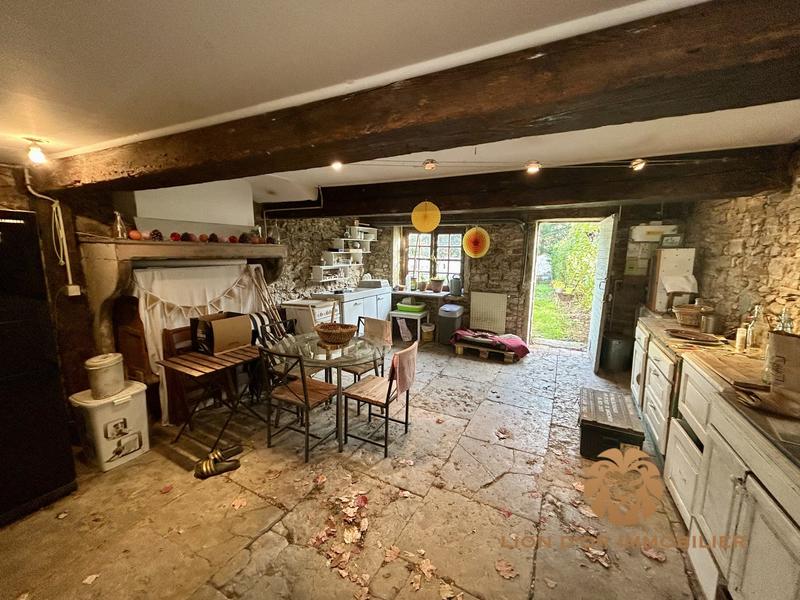 Maison ancienne - 187 m² - 7 pièces