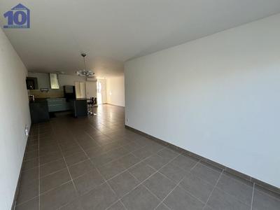 Maison - 83 m² - 4 pièces