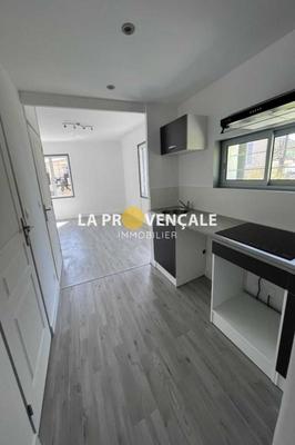 Studio - 23 m² - 1 pièce