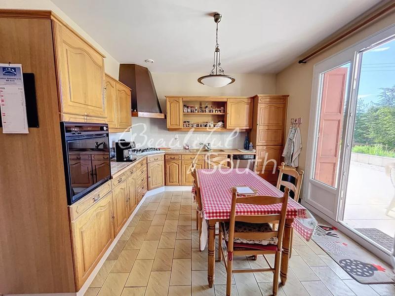 Villa - 141 m² - 4 pièces