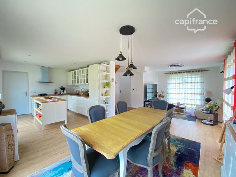 Maison - 120 m² - 5 pièces