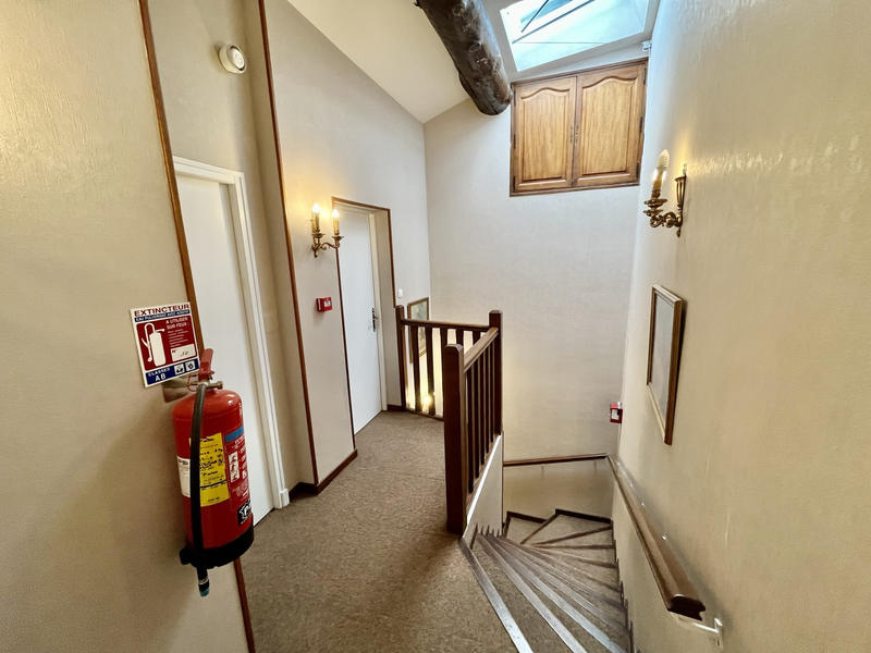 Maison de village - 180 m² - 10 pièces