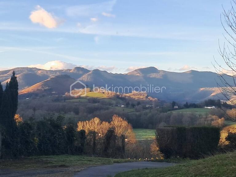 Maison - 170 m² - 5 pièces