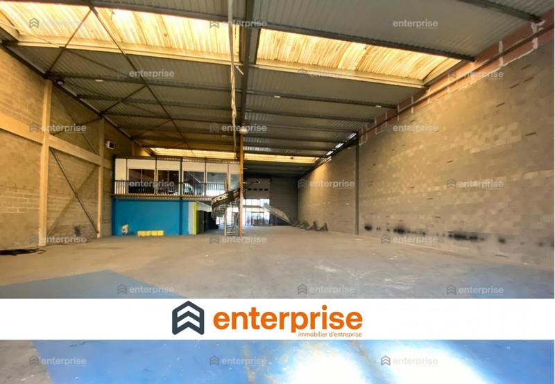 Local commercial - 1 000 m²