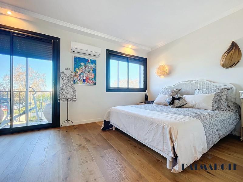 Appartement - 97 m² - 3 pièces