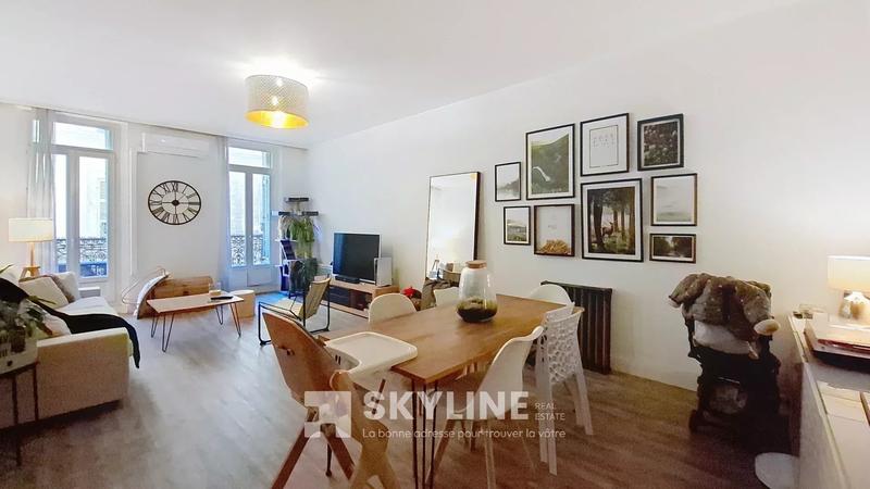 Appartement - 79 m² - 3 pièces