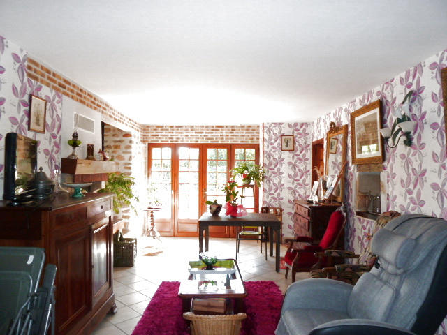 Maison - 205 m² - 8 pièces