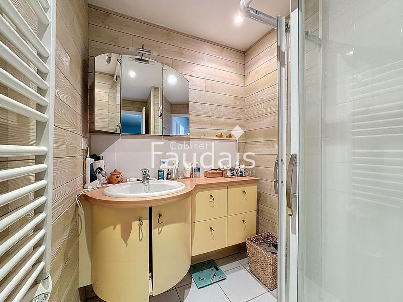 Maison - 101 m² - 6 pièces