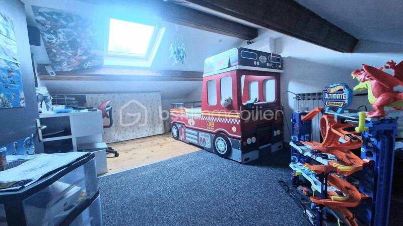 Maison - 85 m² - 5 pièces