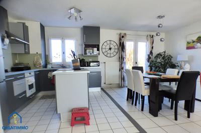 Maison - 104 m² - 5 pièces